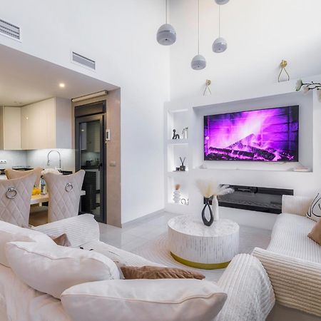 Villa White Diamond - Piscine - Plage 10 Minutes Daya Vieja 외부 사진