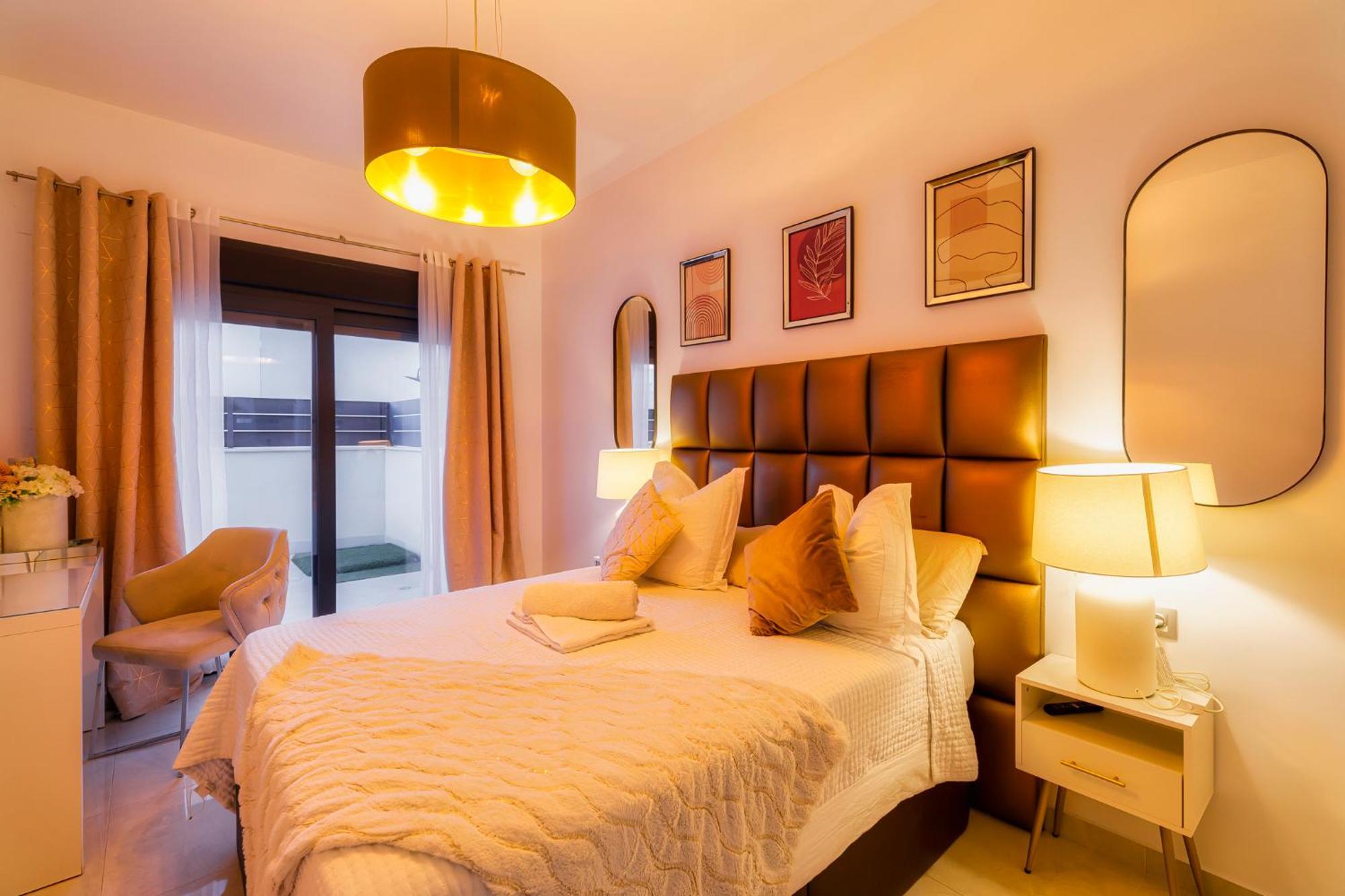 Villa White Diamond - Piscine - Plage 10 Minutes Daya Vieja 외부 사진